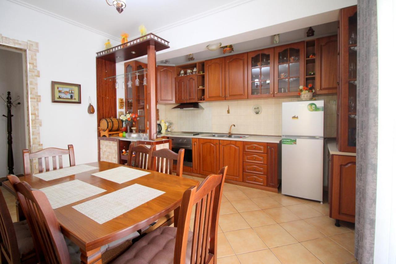 Lengu Holidays Houses Sarande Bagian luar foto