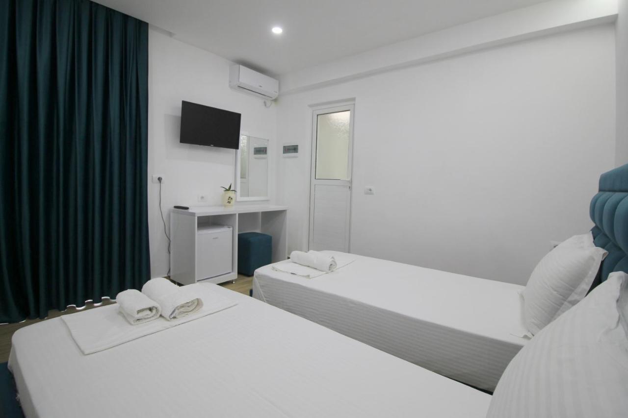 Lengu Holidays Houses Sarande Bagian luar foto