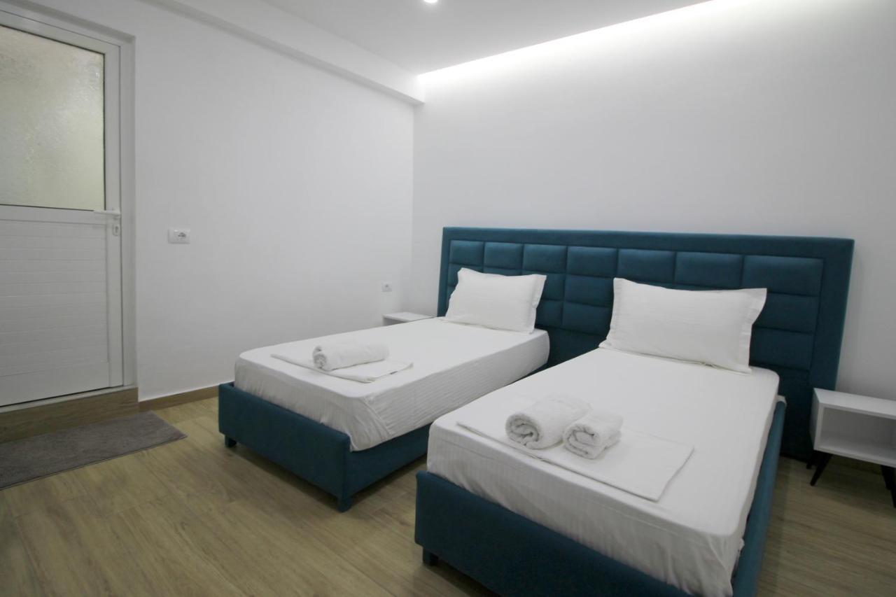 Lengu Holidays Houses Sarande Bagian luar foto