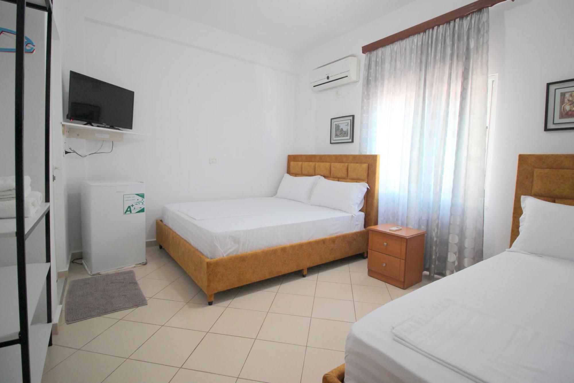 Lengu Holidays Houses Sarande Bagian luar foto