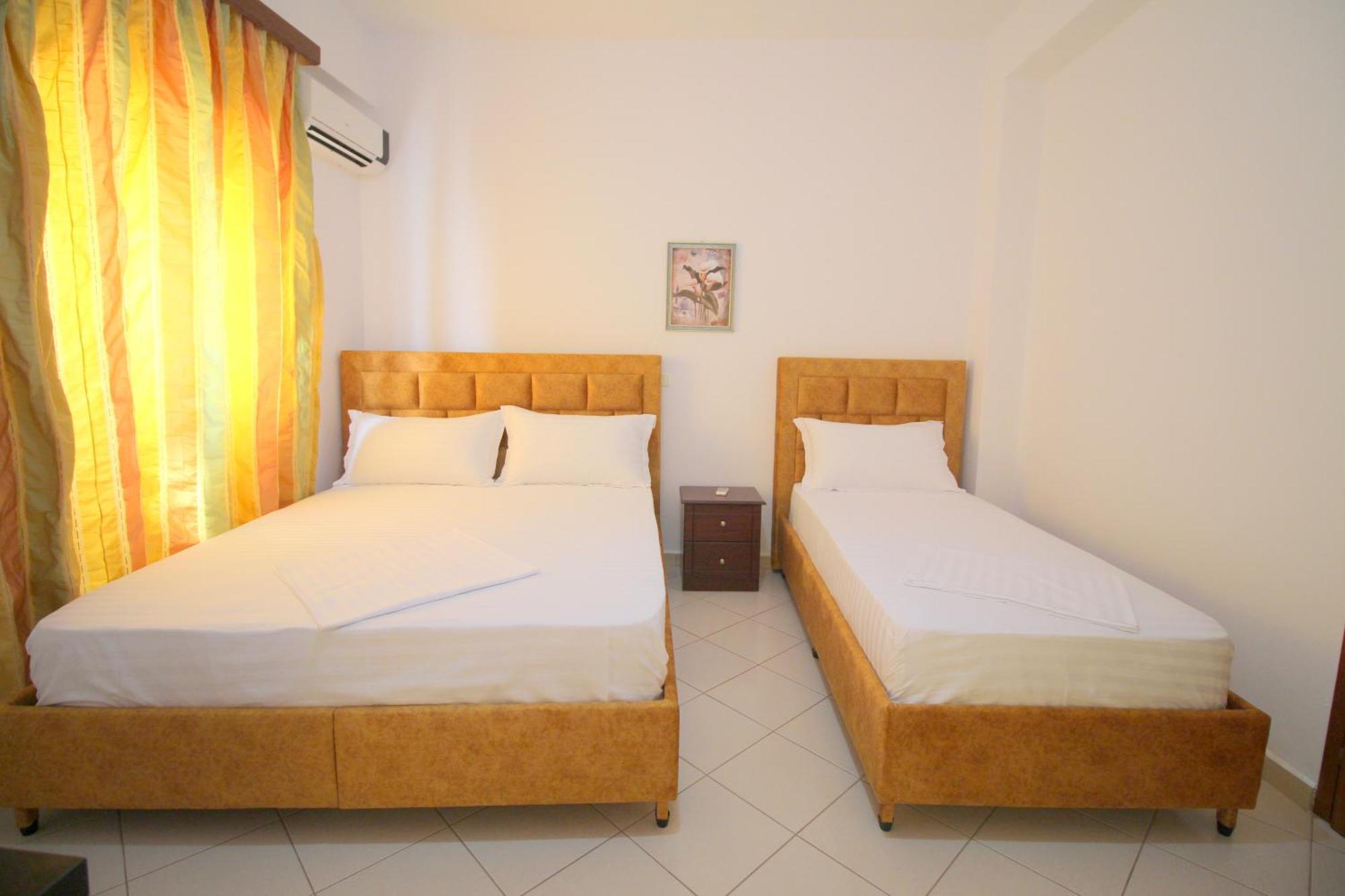 Lengu Holidays Houses Sarande Bagian luar foto