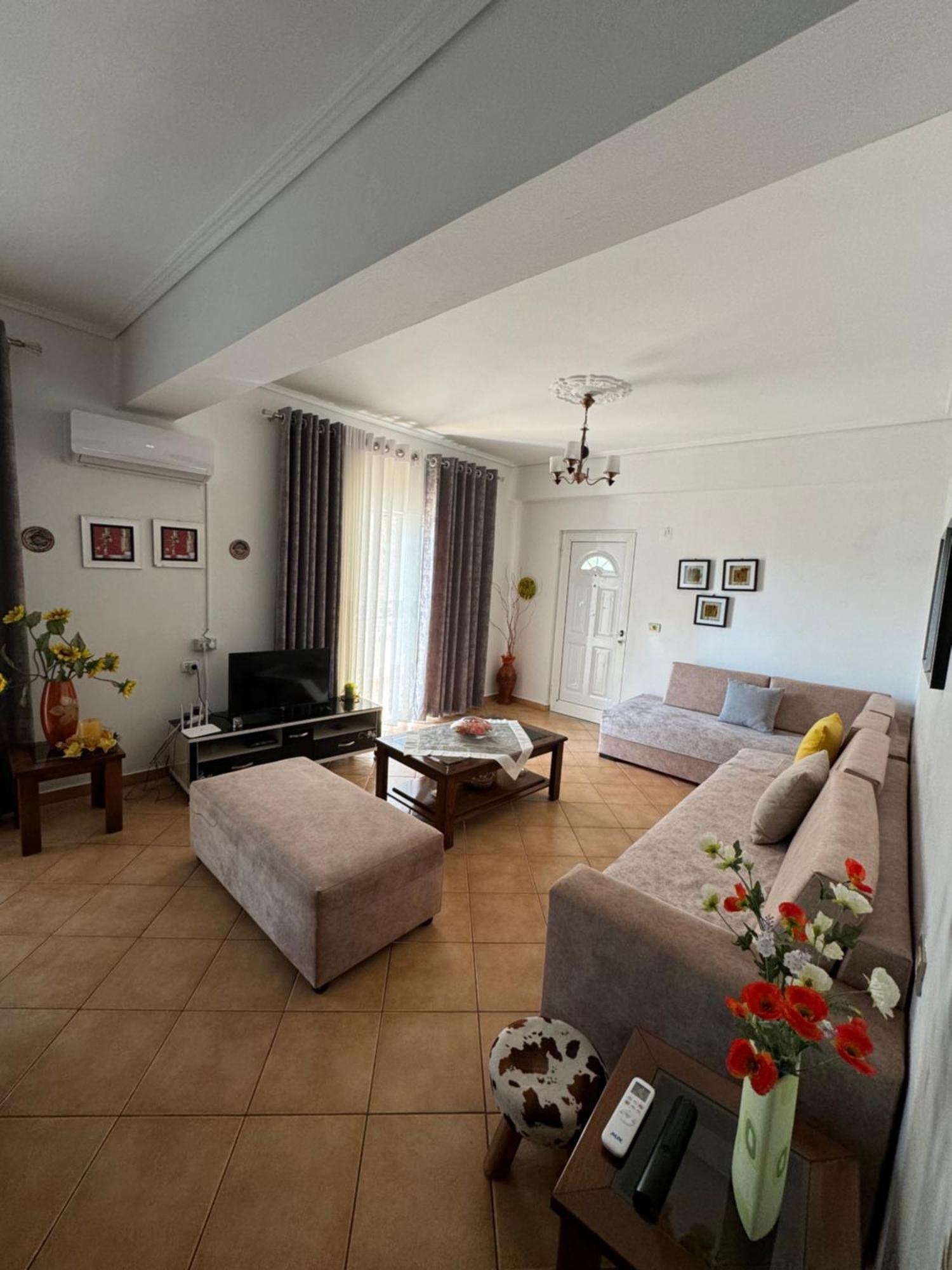 Lengu Holidays Houses Sarande Bagian luar foto
