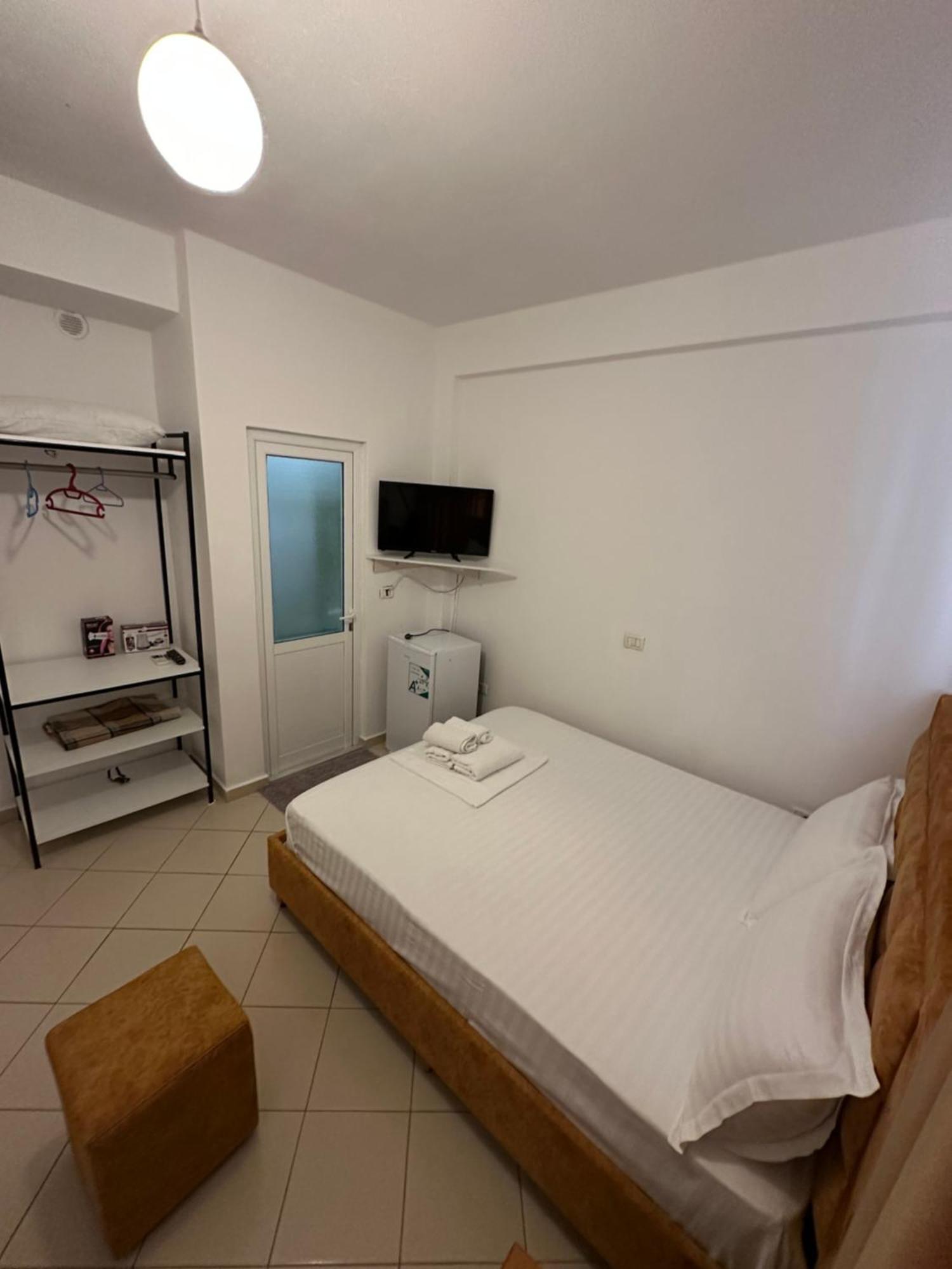 Lengu Holidays Houses Sarande Ruang foto