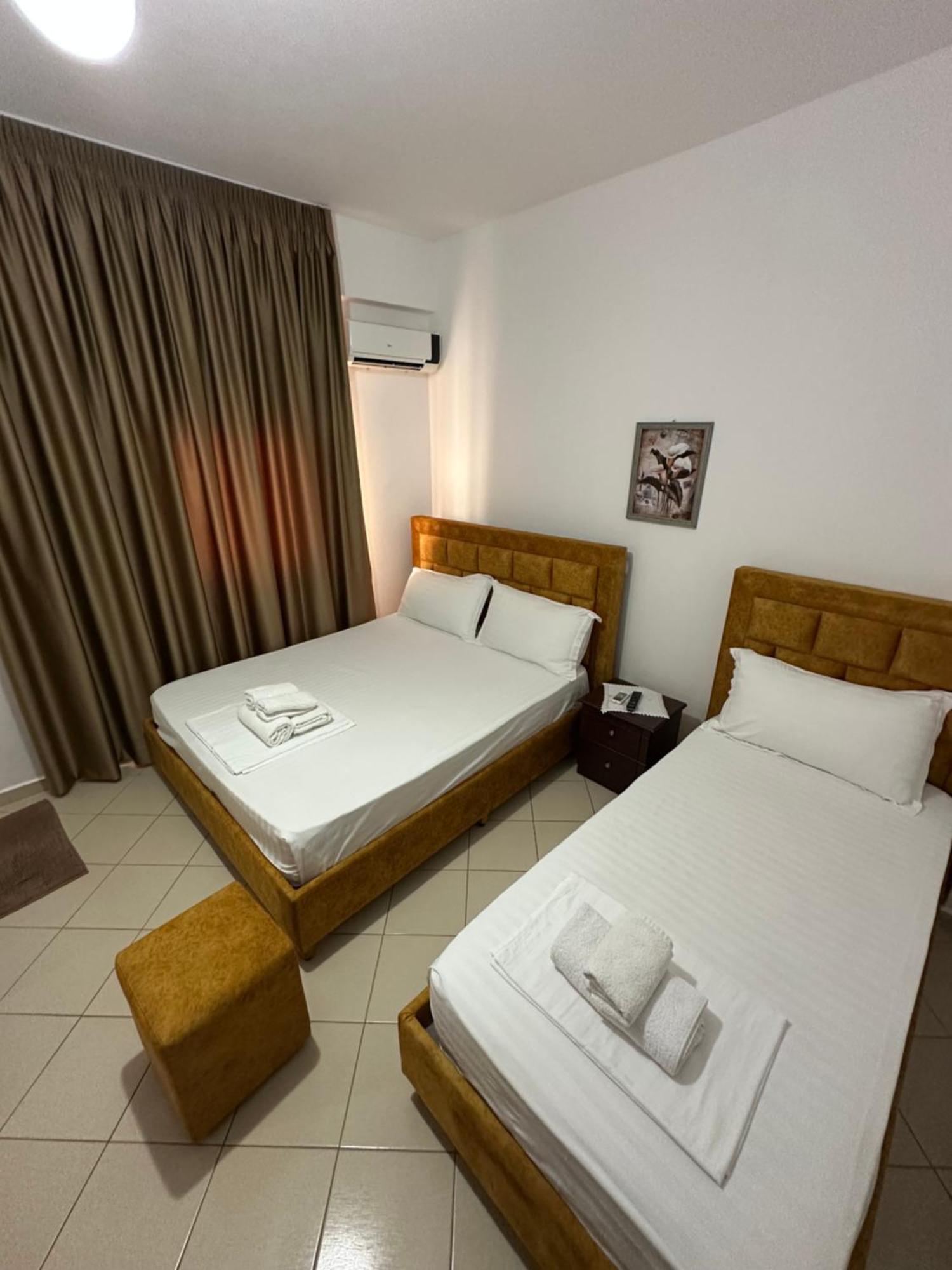 Lengu Holidays Houses Sarande Ruang foto
